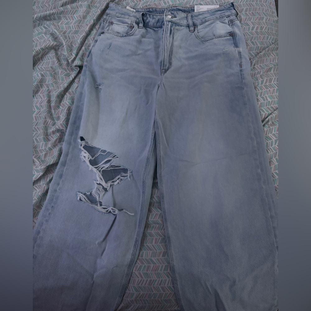 New American Eagle super high rise baggy wide leg ankle blue jeans